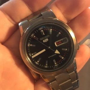 Vintage Used Men’s Seiko Field Watch day and date Automatic 7s26-01f0